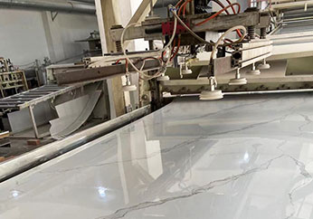 لوحة الحائط بالأشعة فوق البنفسجية-生产线-5